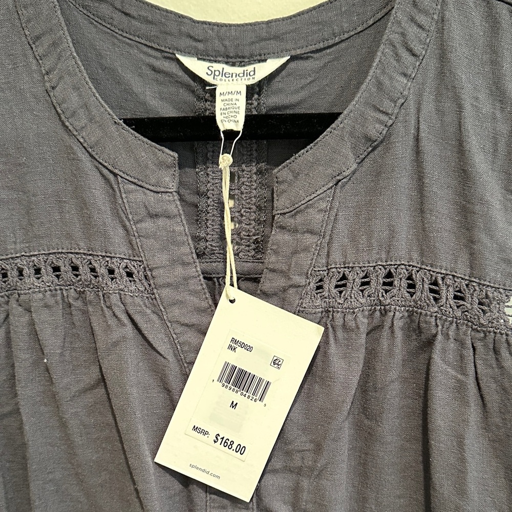 NWT Splendid Sleeveless Eyelet Detail Tunic in Charcoal - Size Medium - Picture 2 of 5